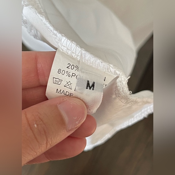 White Flowy Bell Sleeve Short Dress - Size M - Picture 3 of 3